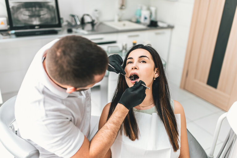 What To Expect When Having Your Wisdom Teeth Removed Mornington Peninsula Dental Clinic 